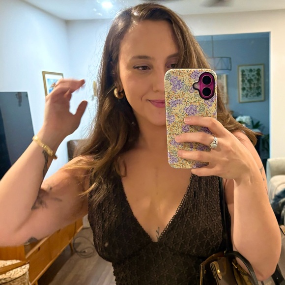 Meet your Posher, Cameron - Picture 1 of 1